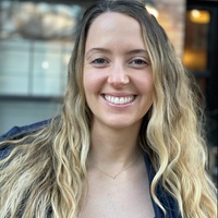 Abigail Grills estimated net worth profile