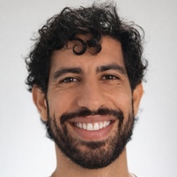 Luis Fernando De Pombo estimated net worth profile