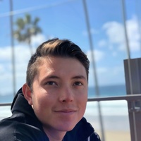 Alec Fong estimated net worth profile