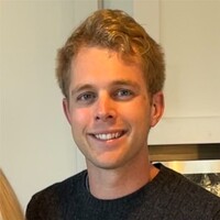 Alec Howard estimated net worth profile