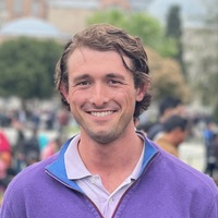 Robert McKnight estimated net worth profile