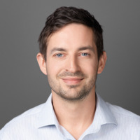 Dom Crosby estimated net worth profile