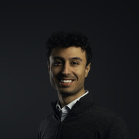 Arman Karégar estimated net worth profile