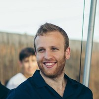 Noam Hertz estimated net worth profile
