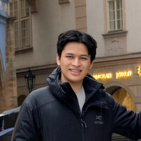 Michael Serrano estimated net worth profile