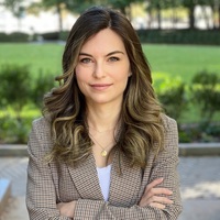 Julia Turc estimated net worth profile
